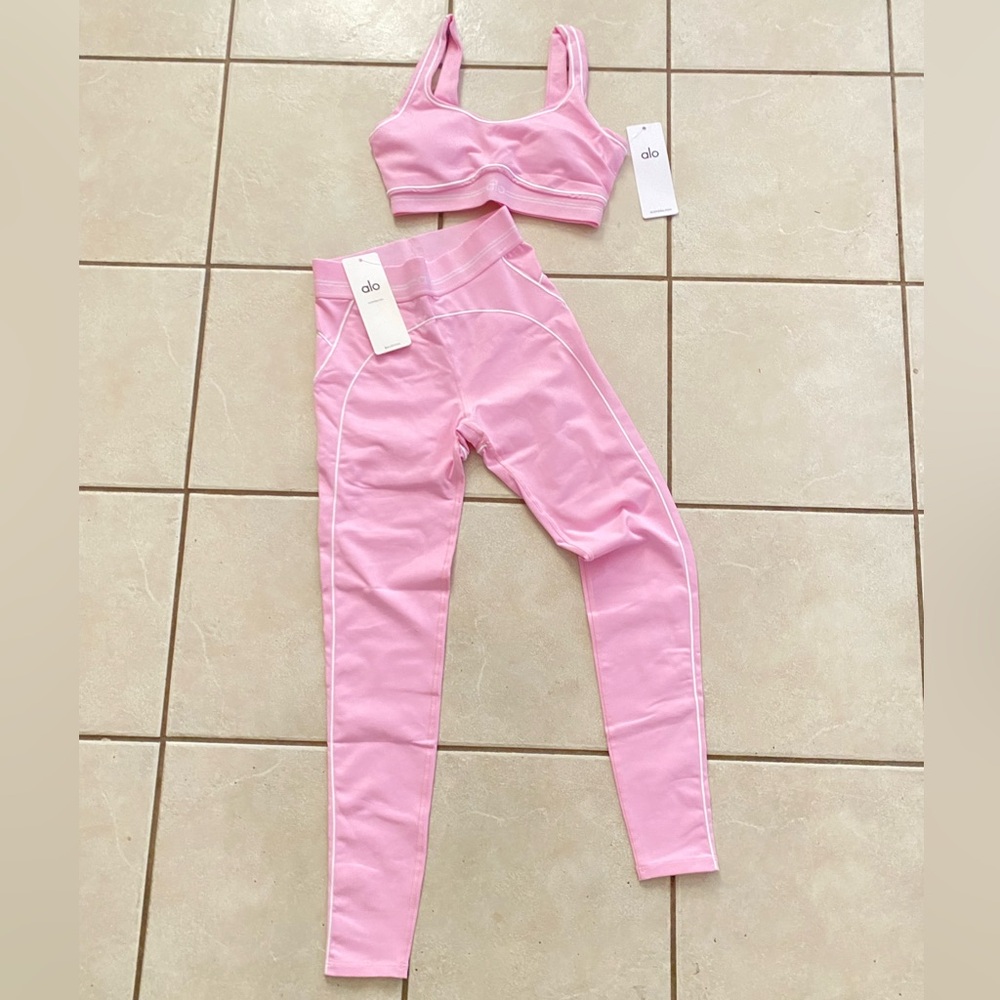 ALO Blush Pink Heart Throb Set